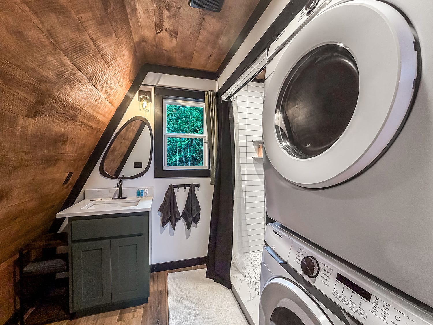 Cabin Bathroom